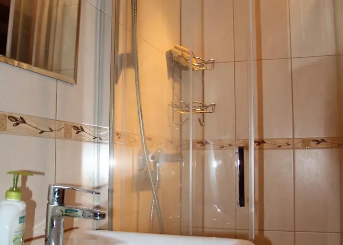 Czar Jezioraka - Pod Dobra Nuta