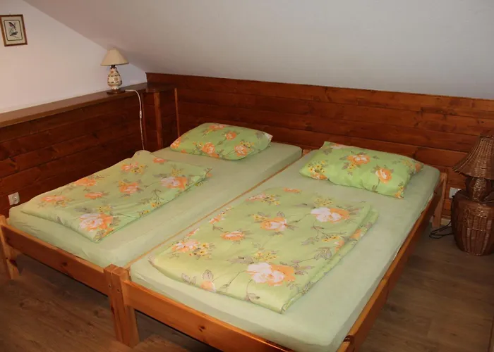 Czar Jezioraka - Pod Dobra Nuta